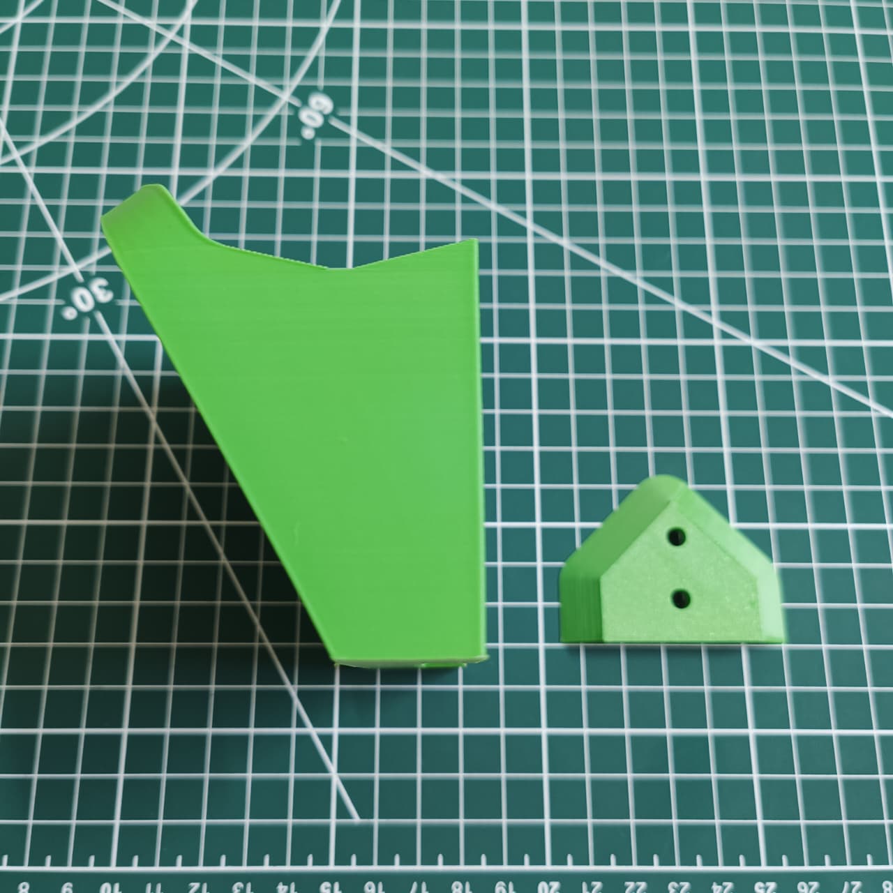 Helmet Wall Mount – Motorcycle & Bike Helmet Holder, Universal Wall Organizer