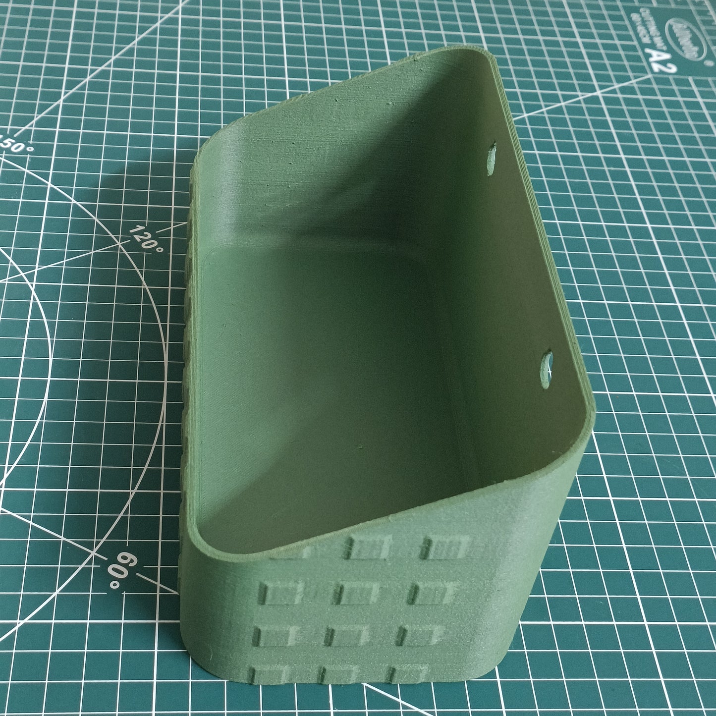 Wall Mounted Shampoo Bottle Holder – Bathroom Storage Tray for Shampoo, Conditioner & Face Wash