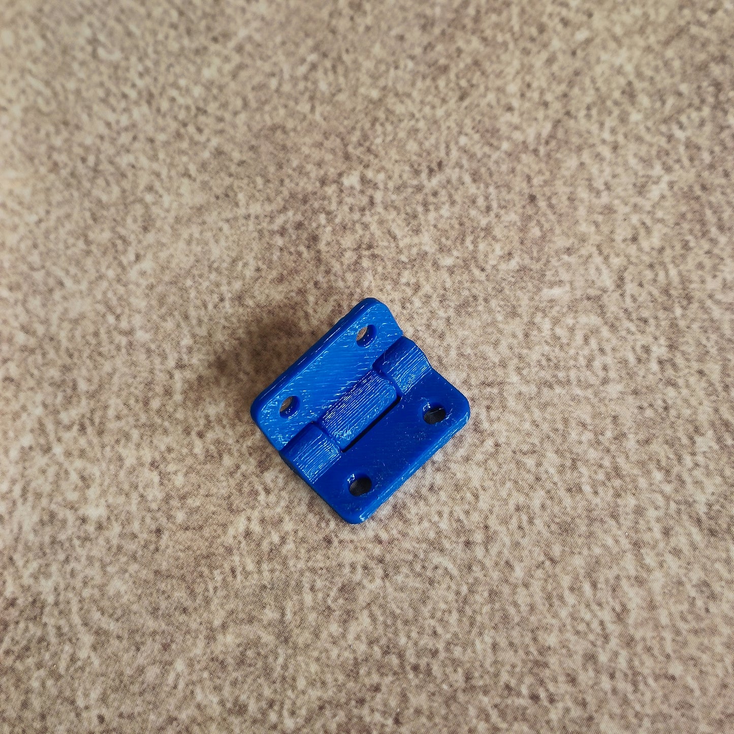 20x20mm Hinges for RC Aircraft and toys 1.19g light weight (pack of 20)