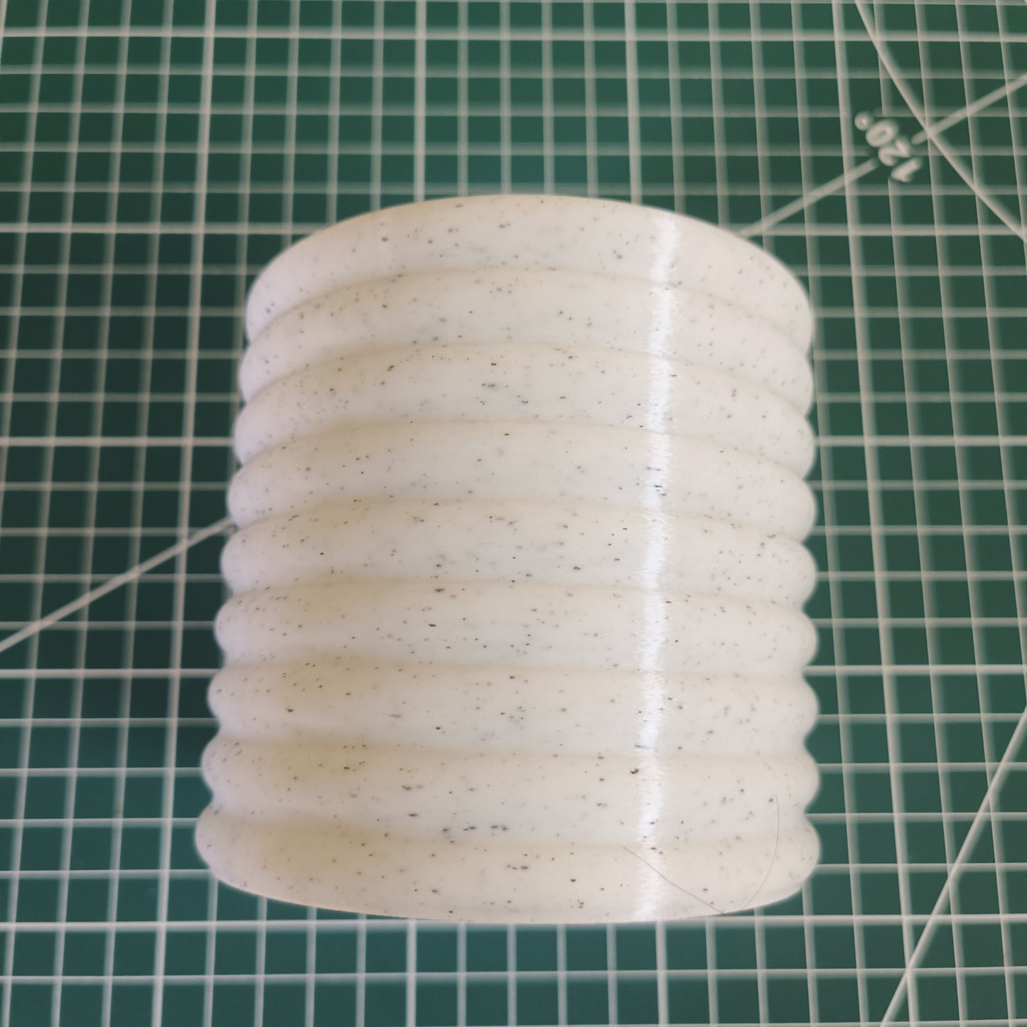 Stacked Rings Cylindrical Flower Pot – Composite Finish for Home Décor