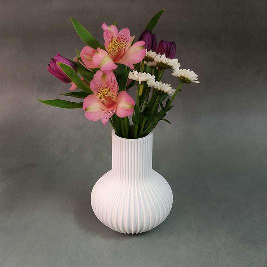 Textured Modern Flower Vase – Elegant Tall White Home Decor Piece for Living Room & Office Table