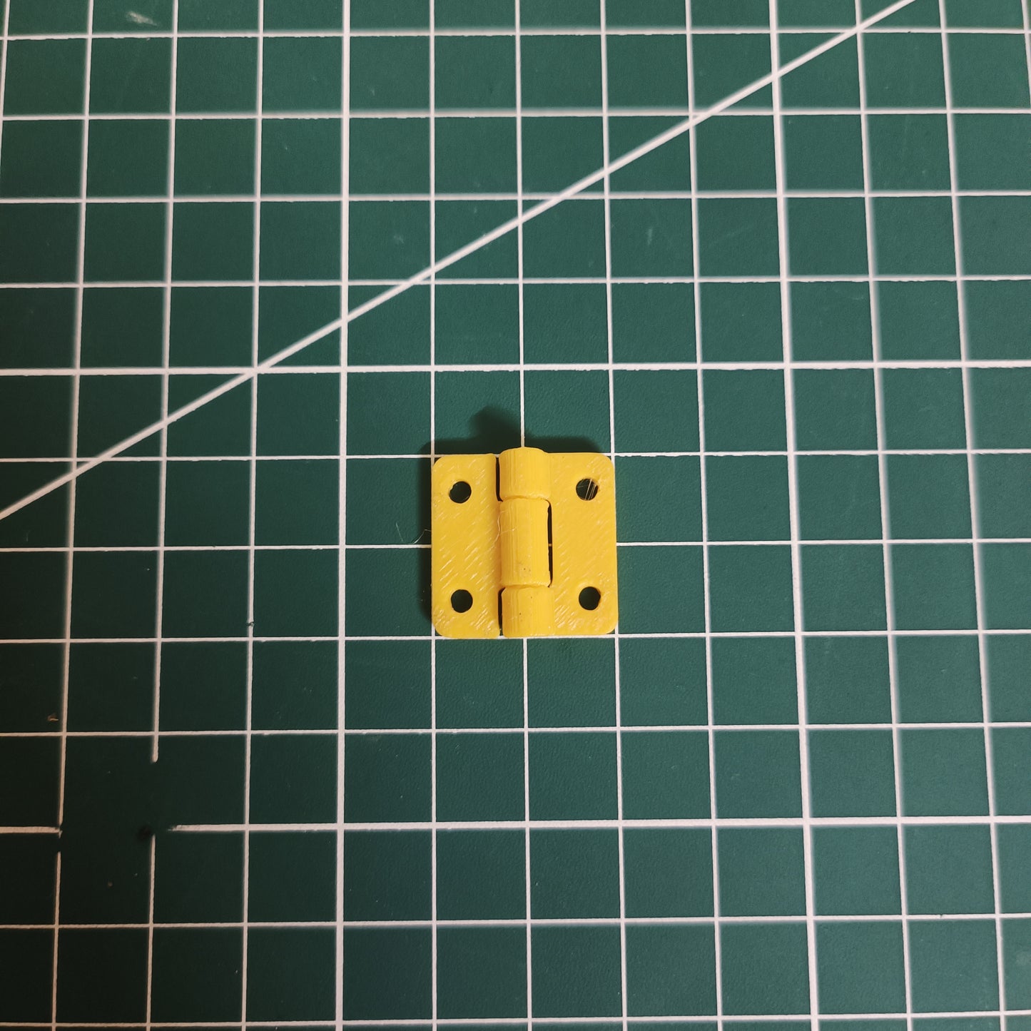 20x20mm Hinges for RC Aircraft and toys 1.19g light weight (pack of 20)