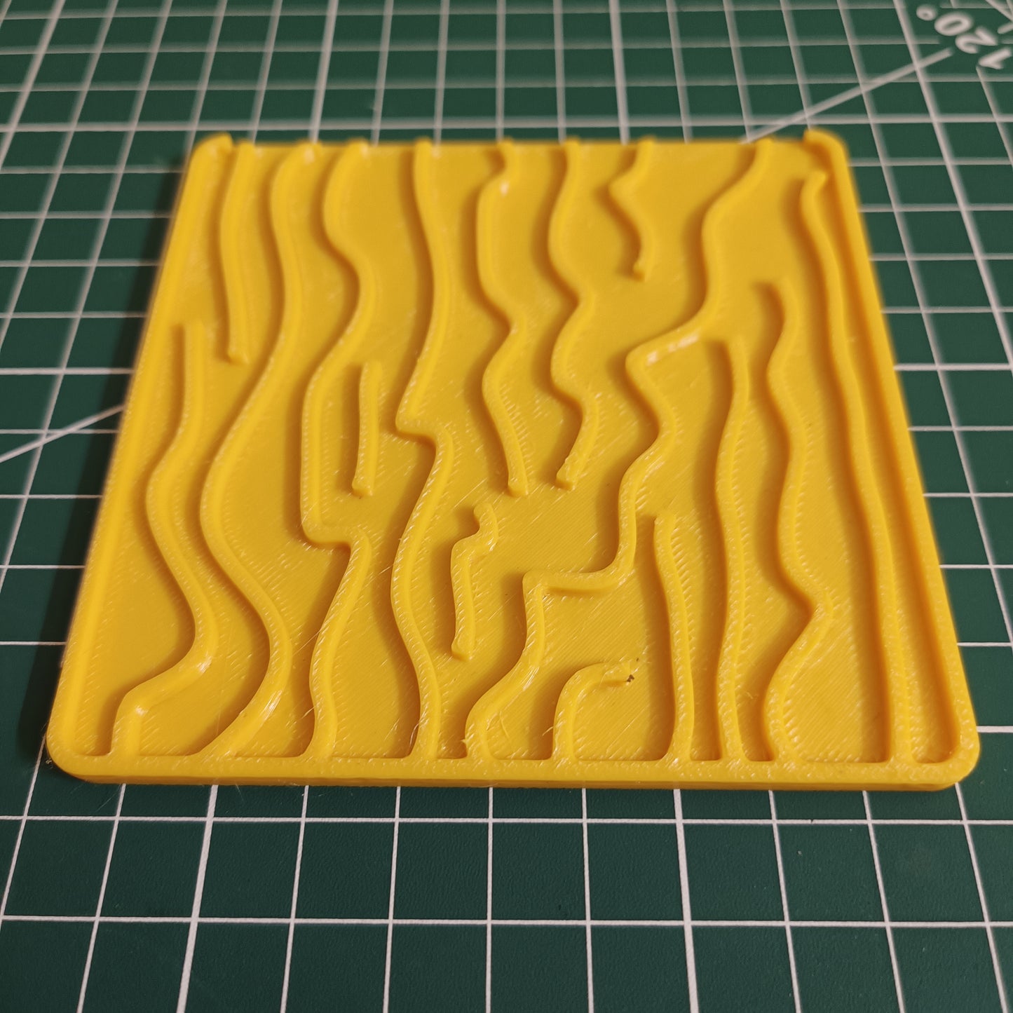 Mug Drainage Plate - Easy Water Draining for Washed Mugs and Glasses