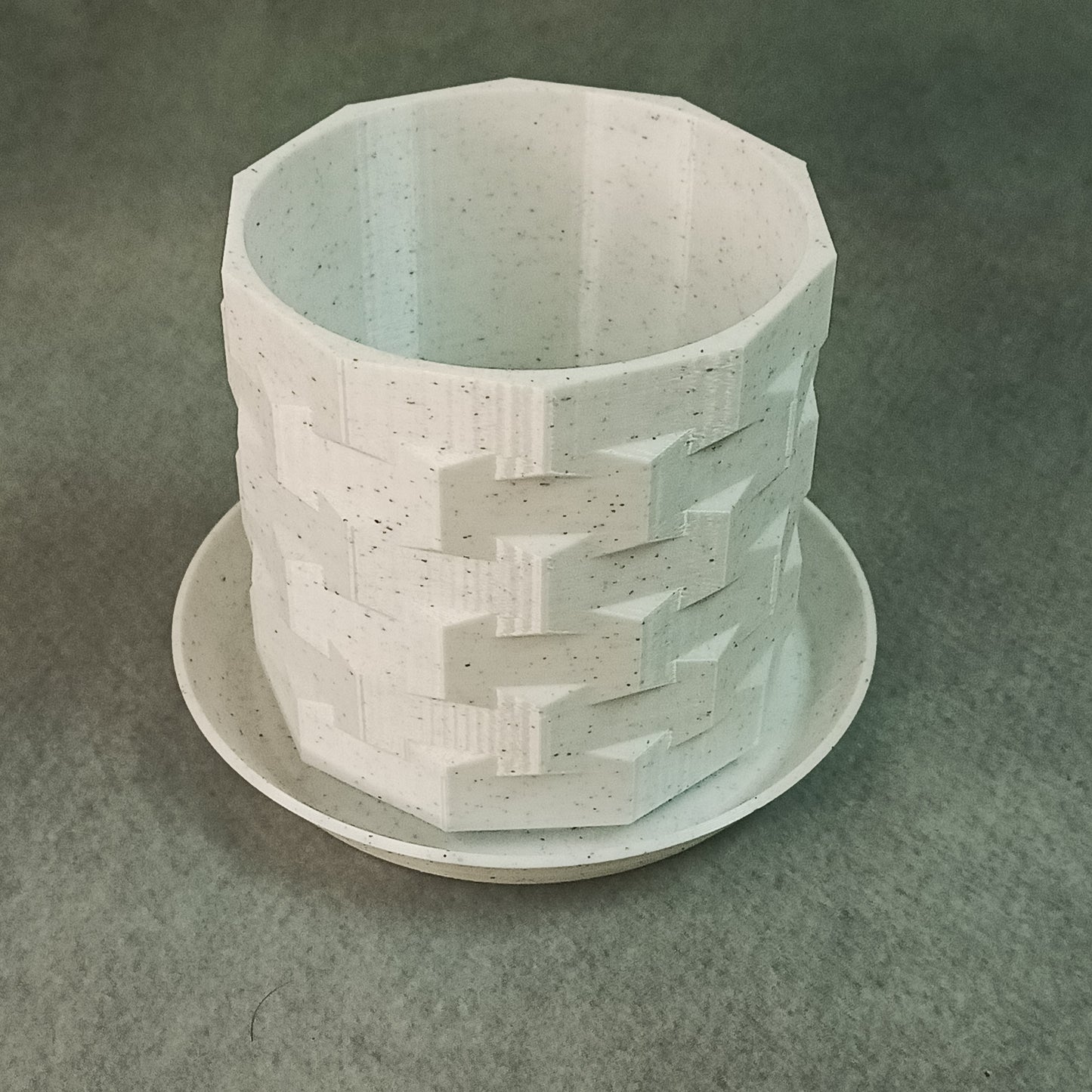 Raised Ripple Drainage Flower Pot Plate - Anti-Waterlogging Base for Planters