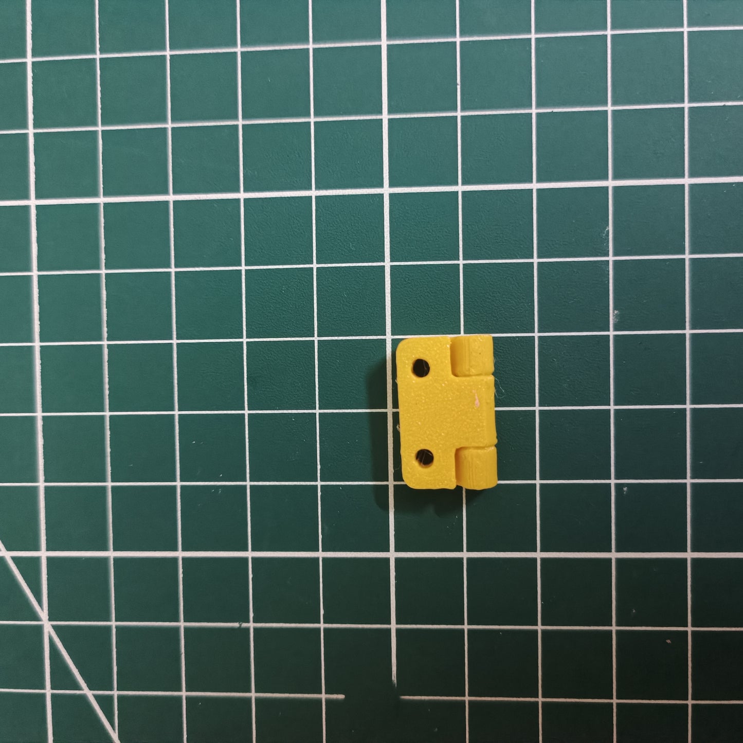 20x20mm Hinges for RC Aircraft and toys 1.19g light weight (pack of 20)