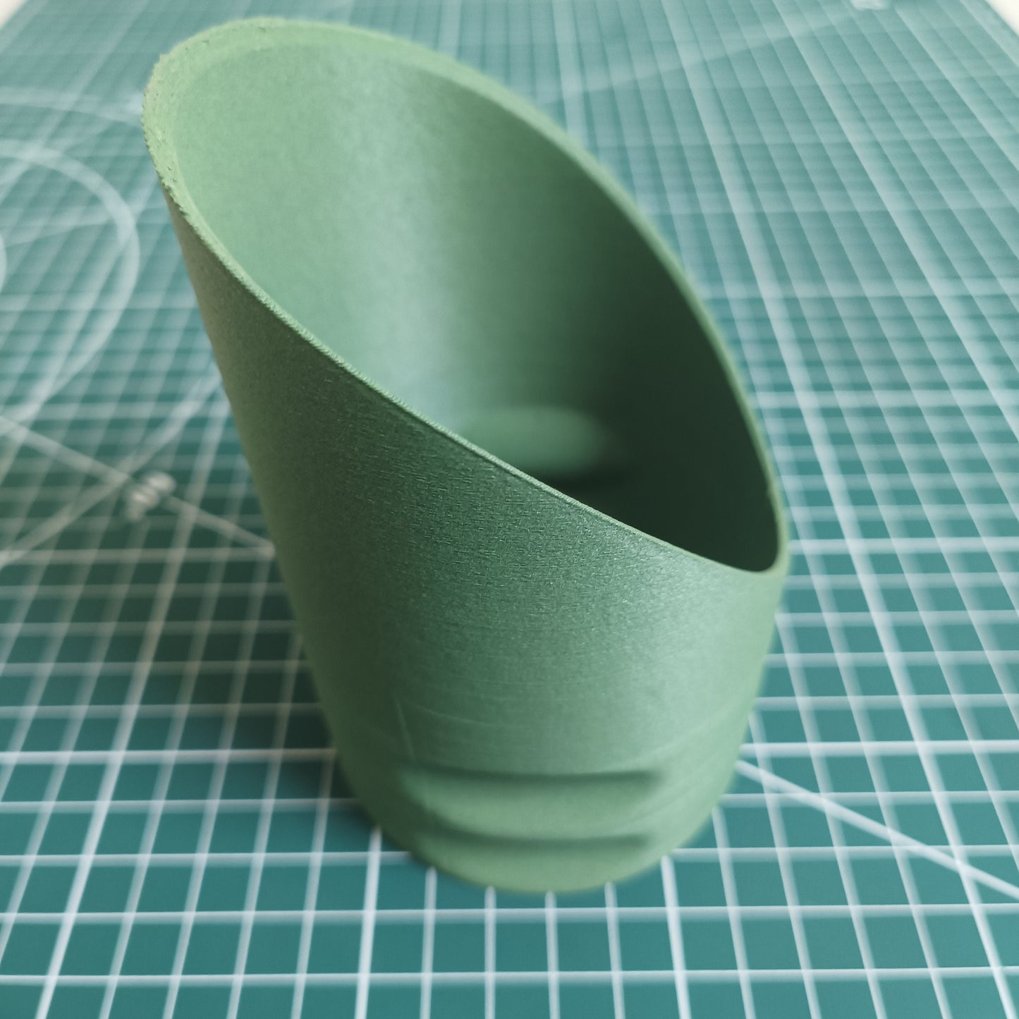 Large Garden Soil Scoop – 120×80 mm Durable Hand Tool for Potting & Plant Care